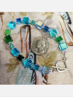 Cube Crystal Glass Ocean Blue Azure Green Faceted AB Signed 925 Toggle Bracelet